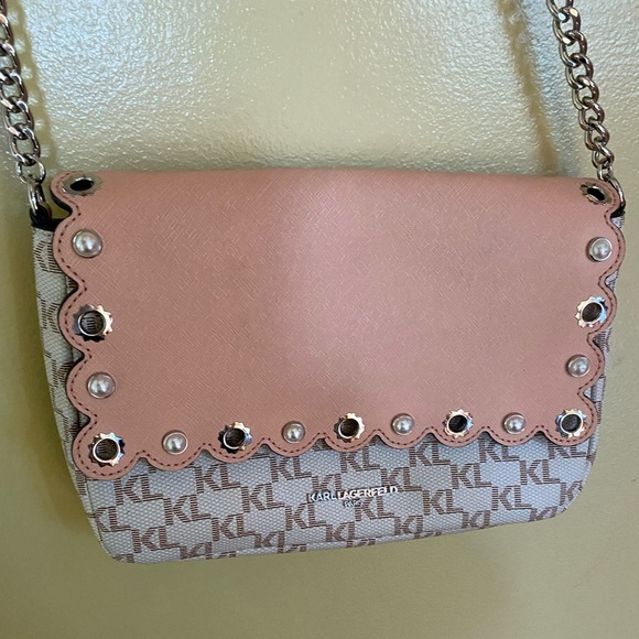 Karl Lagerfeld Elsa Scalloped Leather Bag - Picture 1 of 15